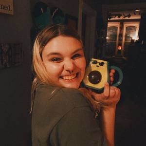 Meet your Posher, Isabella